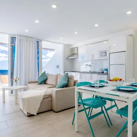 Horizon Apartments Colinas Del Sol, Terraza Con Vistas Al Mar Y Piscina Compartida Daire *